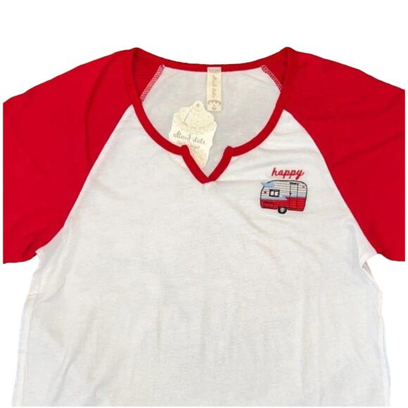 NWT Altar'd State White & Red "Happy Camper" Embroidered Cotton Tee - SIZE SMALL - Picture 4 of 9